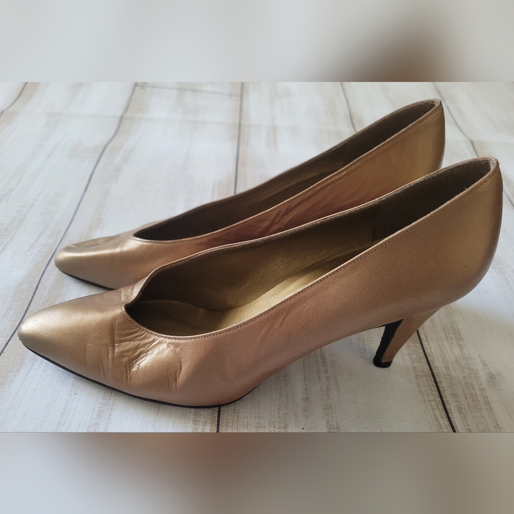 Stuart Weitzman Sz 7M Heels